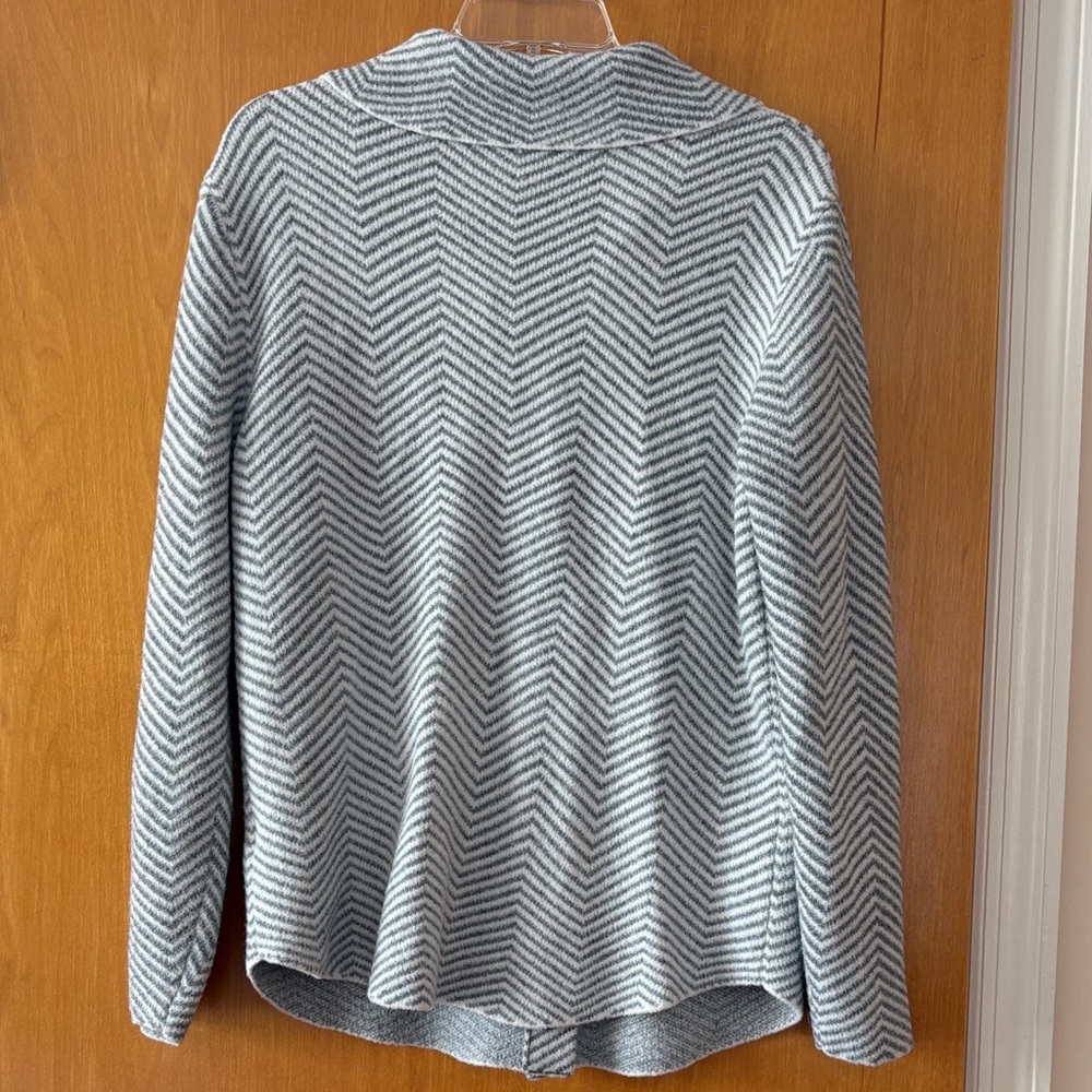 William Rast Gray Chevron Knit Top - Picture 3 of 4